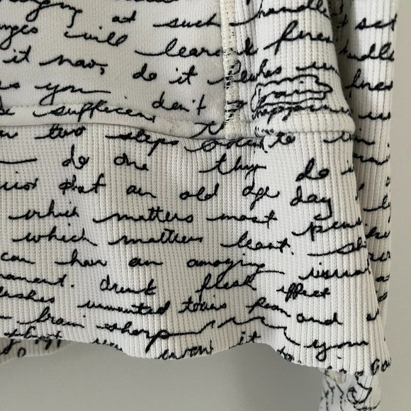 Lululemon Scuba Hoodie II White & Black Manifesto Script size 6 rare - Picture 6 of 16